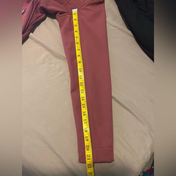 NWT Ariat Team Softshell Jacket, Color Rose Size M - Picture 15 of 15